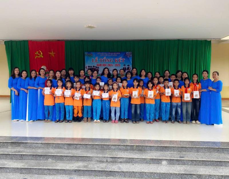 Trường Tiểu học Văn Thành