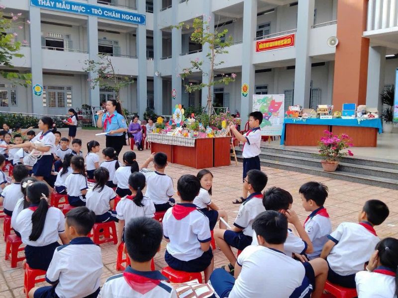 Trường Tiểu Học Xuân Trung