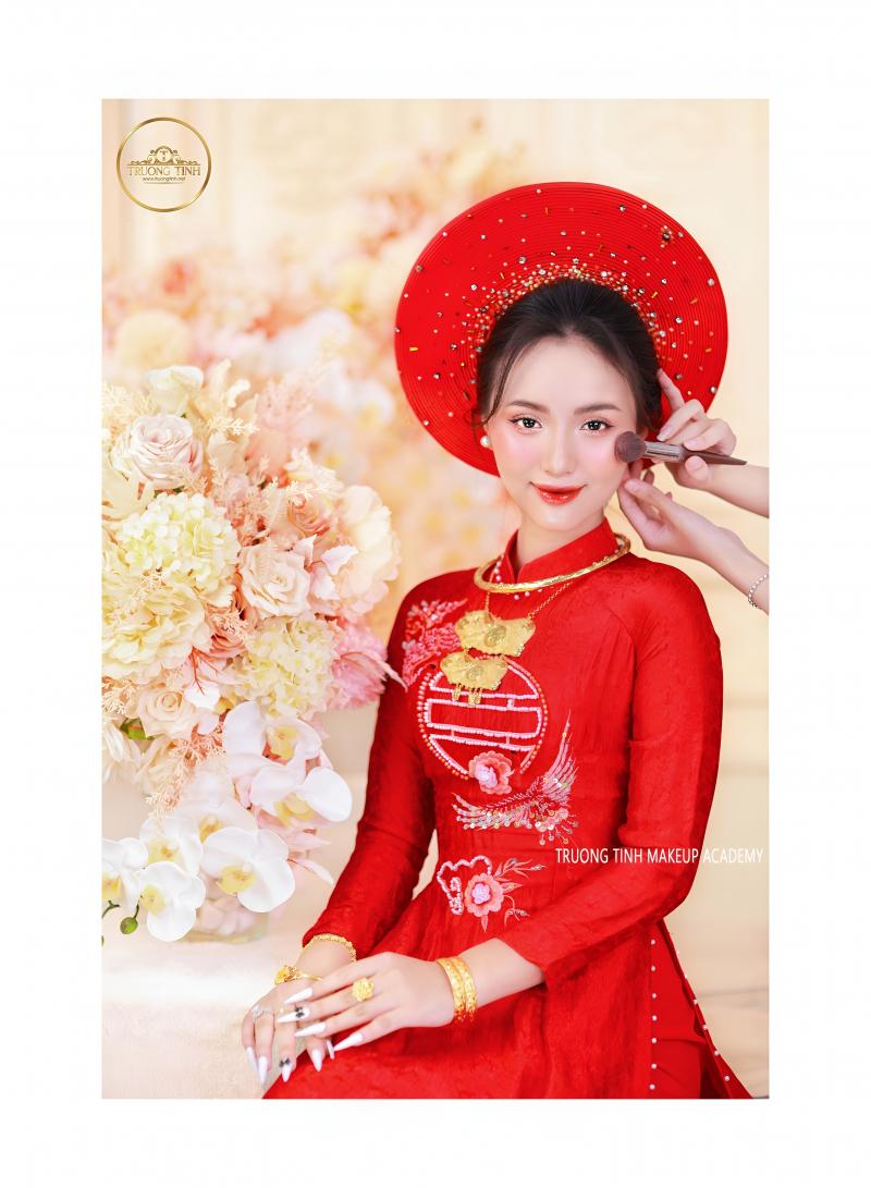 Trương Tịnh Bridal - MakeUp Academy