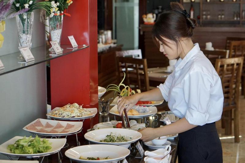 Trường Trung cấp nghề Du lịch Hà Nội