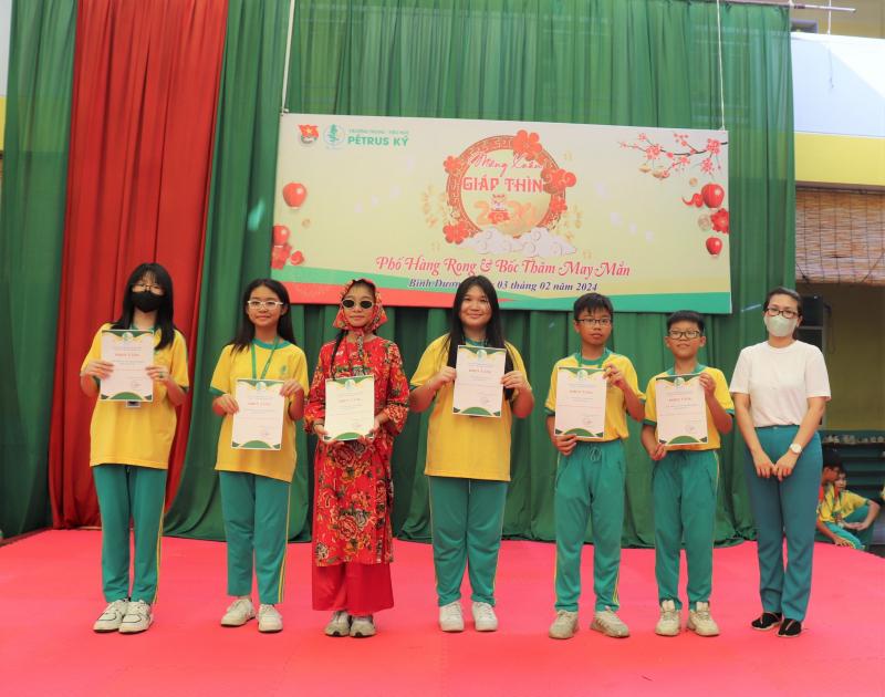 Trường Trung - Tiểu Học Pétrus Ký
