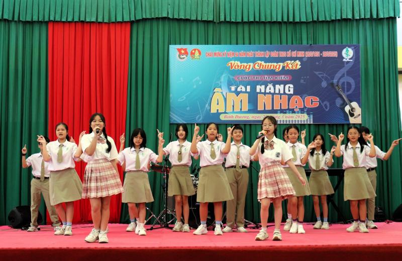 Trường Trung - Tiểu Học Pétrus Ký