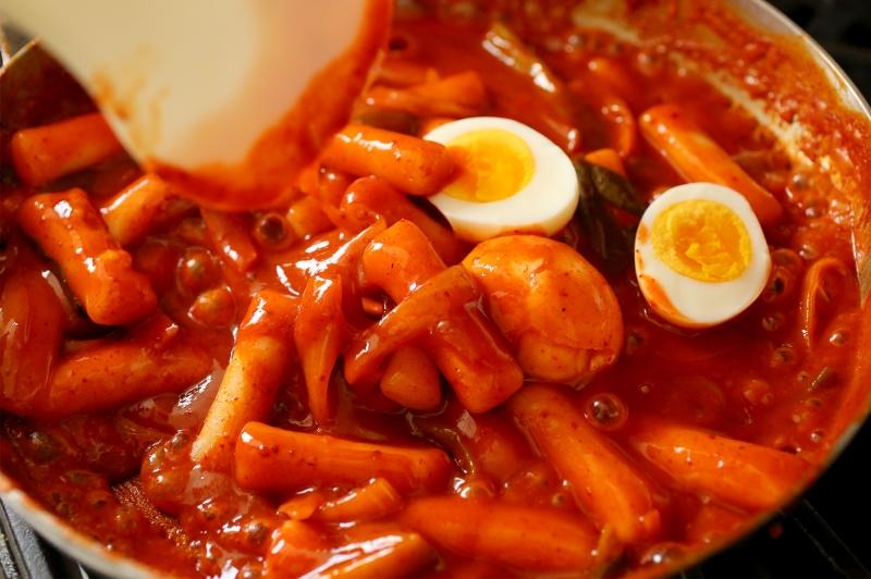 Bánh gạo cay Hàn Quốc