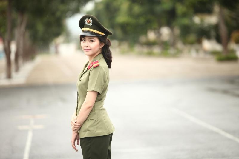 Tự hào với bạn bè