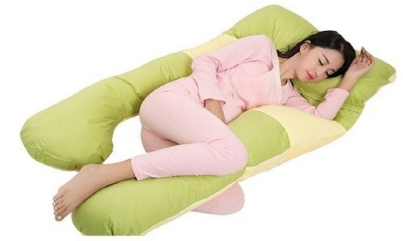 Bà bầu nên nằm nghiêng bên trái và gối đầu cao trong 3 tháng giữa của thai kỳ.