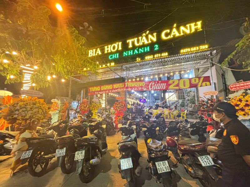 Tuấn Cảnh Quán - Bia Hơi Hà Nội