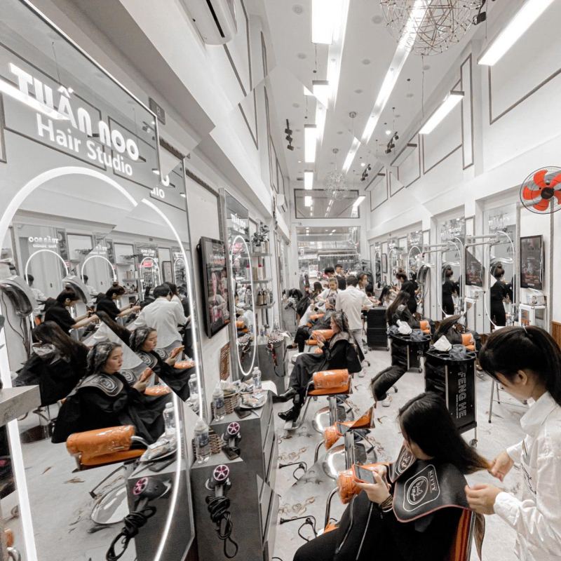 Học viện tóc Tuấn Noo