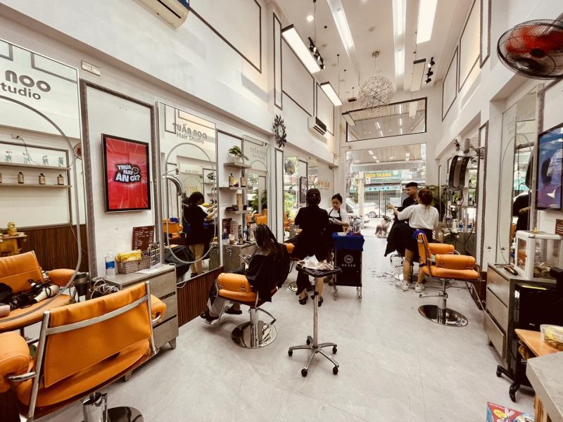 Học viện tóc Tuấn Noo