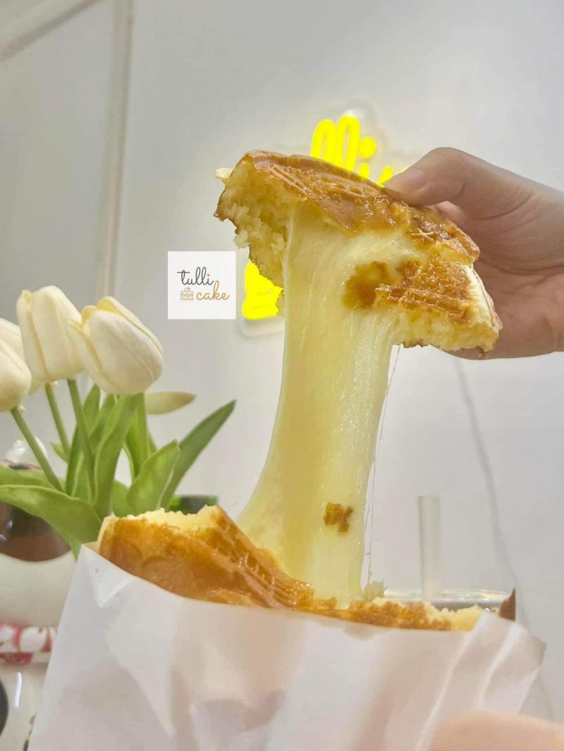 Bánh đồng xu phô mai tại Tuli Cake