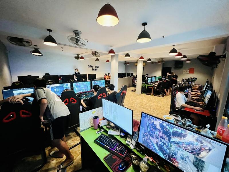 Tùng Tinh Game