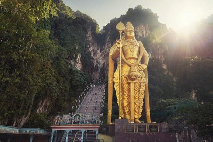 Tượng Thần Murugan