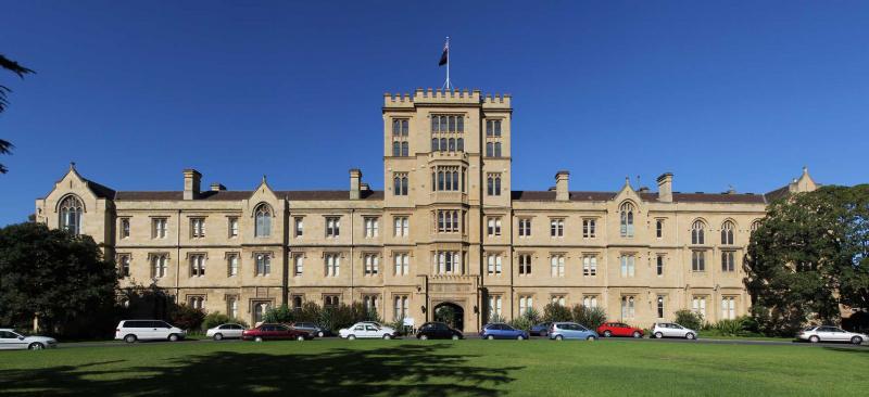 Đại học Melbourne (The University of Melbourne)