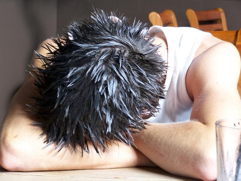 Thể trạng mệt mỏi khi uống nhiều cà phê