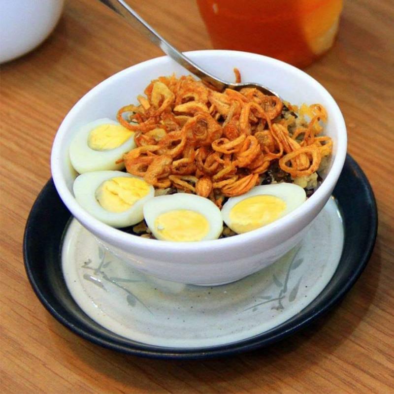 Út Bơ - Bánh Đúc Nem Nướng Đặc Sản