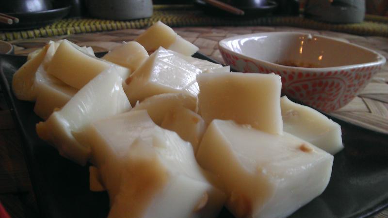 Út Ngoan - Bánh Bèo & Nậm Lọc