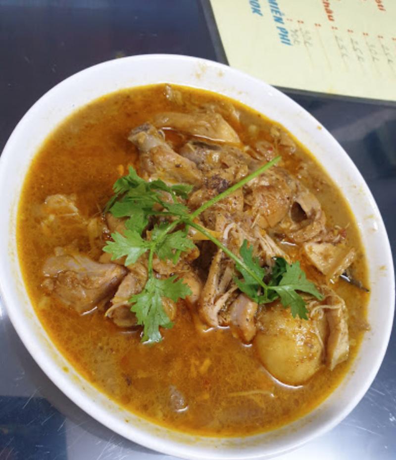 Út Nhung - Phở & Bò Kho