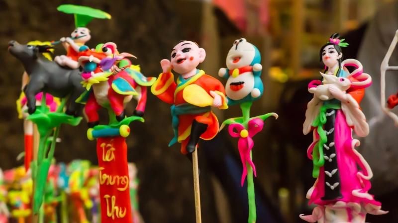 Ưu tiên những đồ chơi thủ công, dân gian.