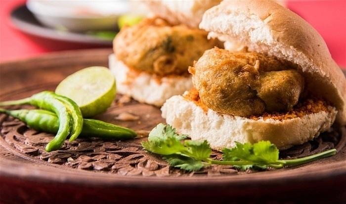 Vada pav