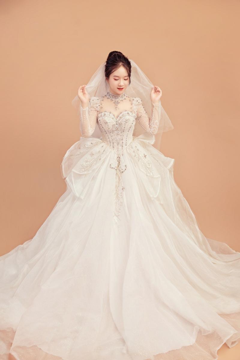 Valentine II studio