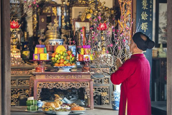 Bố ơi giao thừa con sẽ về