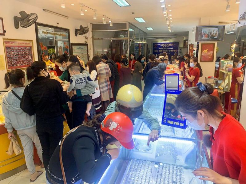 Vàng Bạc Đá Quý Phú Gia