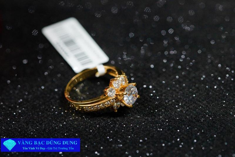 Vàng Bạc Dũng Dung