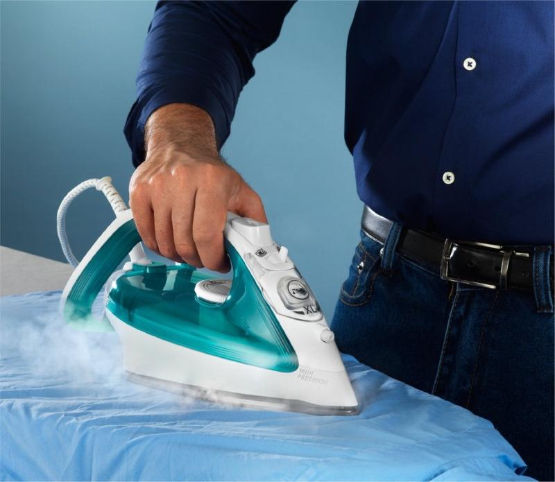 Đợi cho bàn là nguội sau khi sử dụng