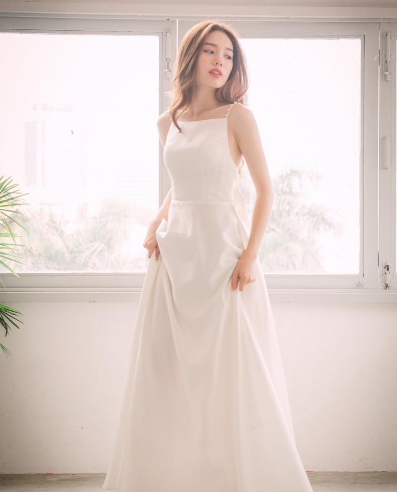 Váy cưới 2 dây