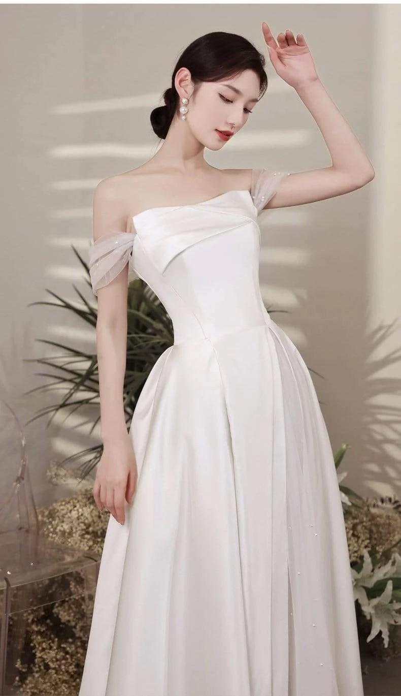Váy cưới  phom dáng tối giản