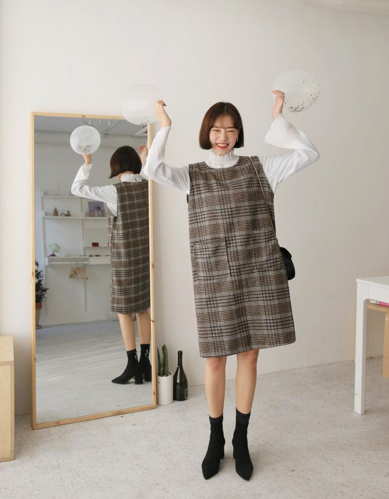 Váy liền đậm chất nữ tính