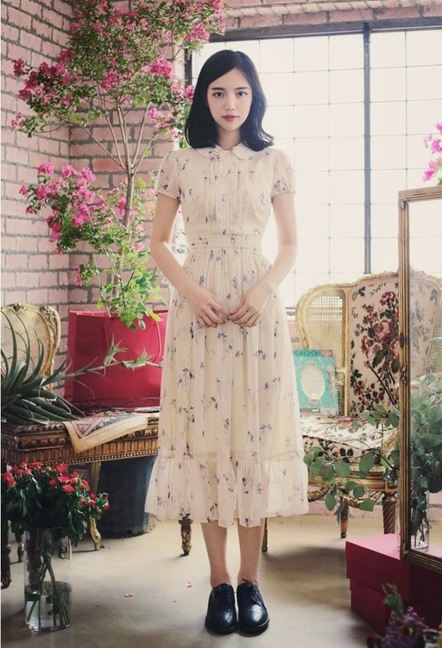 Váy xòe rộng giúp người gầy che khuyết điểm