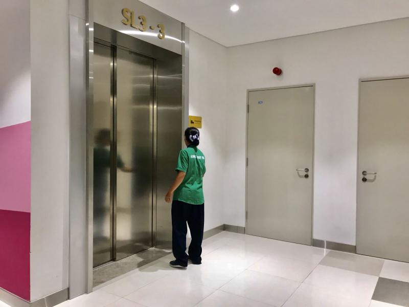 Vệ sinh công nghiệp Hoàng Phúc Care