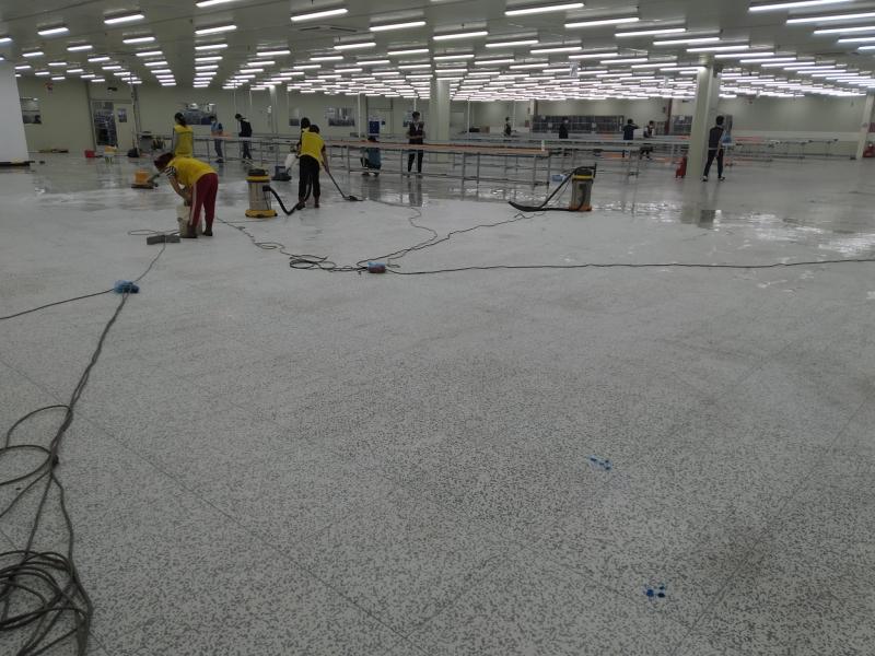 Vệ Sinh Công Nghiệp Trịnh Phú Gia