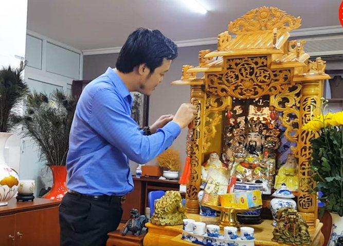 Vị trí đặt Bàn thờ thần tài