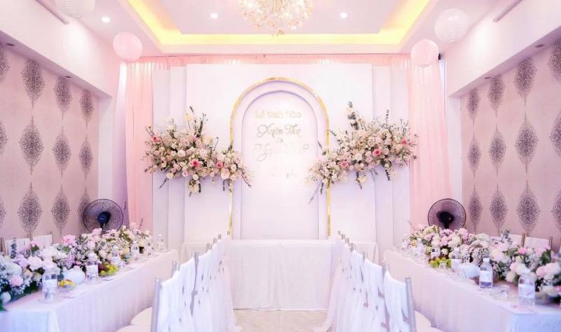 Vicky Lee Bridal
