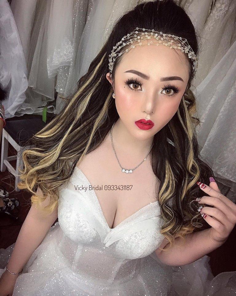 Vicky Lee Make Up