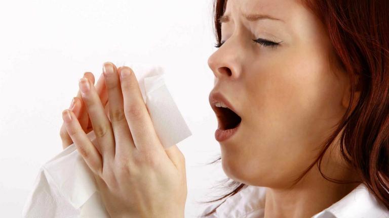 Bệnh viêm mũi dị ứng ảnh hưởng trực tiếp đến sức khỏe và sinh hoạt của con người