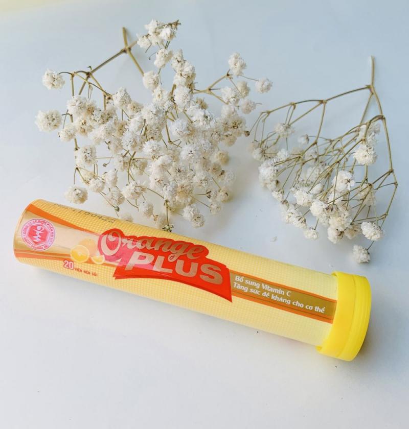 Vitamin C là một chất chống oxy hóa quan trọng và cần thiết cho sự phát triển và chức năng bình thường của cơ thể