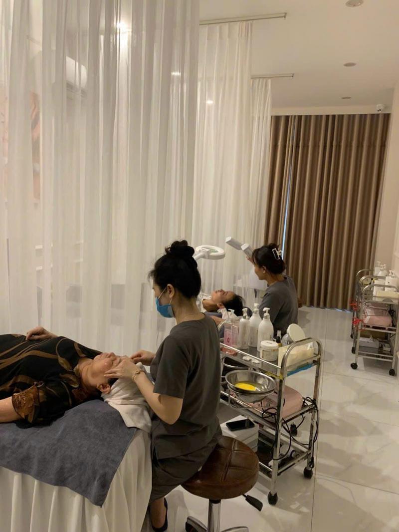 Viện Thẩm Mỹ Ruby Luxury