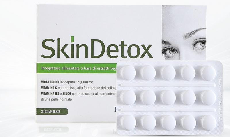 Viên uống giảm mụn Skin Detox