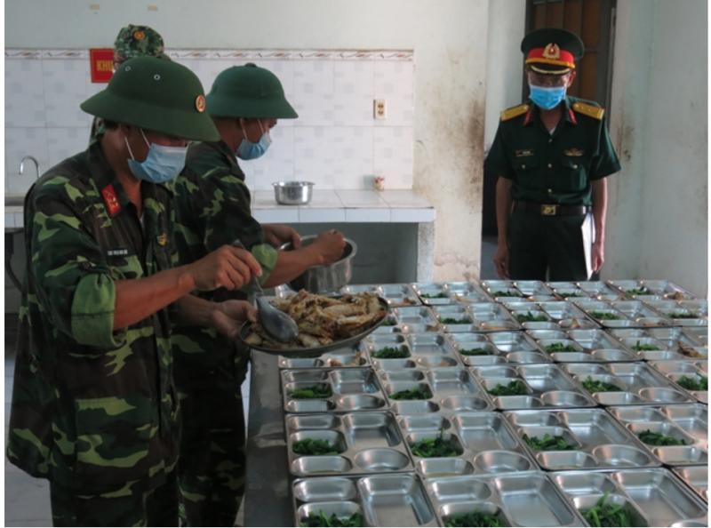Việt Nam là nước duy nhất hỗ trợ 100% chi phí khám, chữa bệnh, ăn uống, sinh hoạt... cho người bệnh và người bị cách ly tập trung.