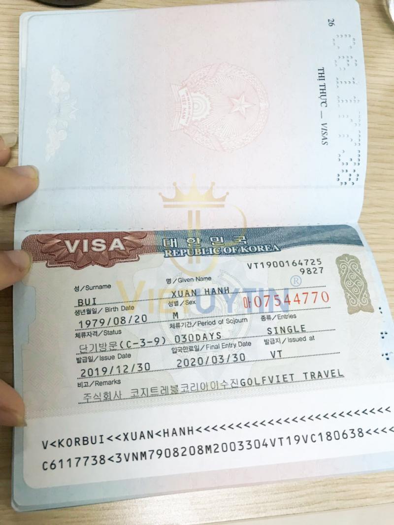 Việt Uy Tín