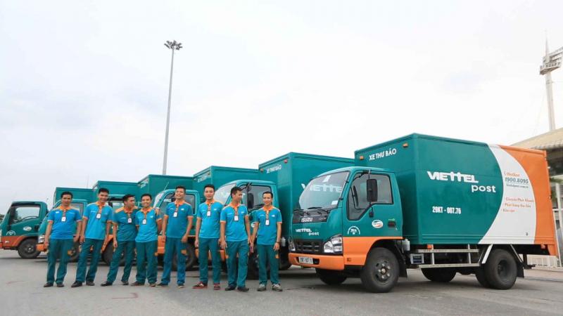 Mạng lưới phân phối rộng khắp của Viettel Post bao gồm hàng trăm điểm gửi và nhận hàng trên toàn quốc, đảm bảo khả năng phục vụ khách hàng ở mọi miền đất nước