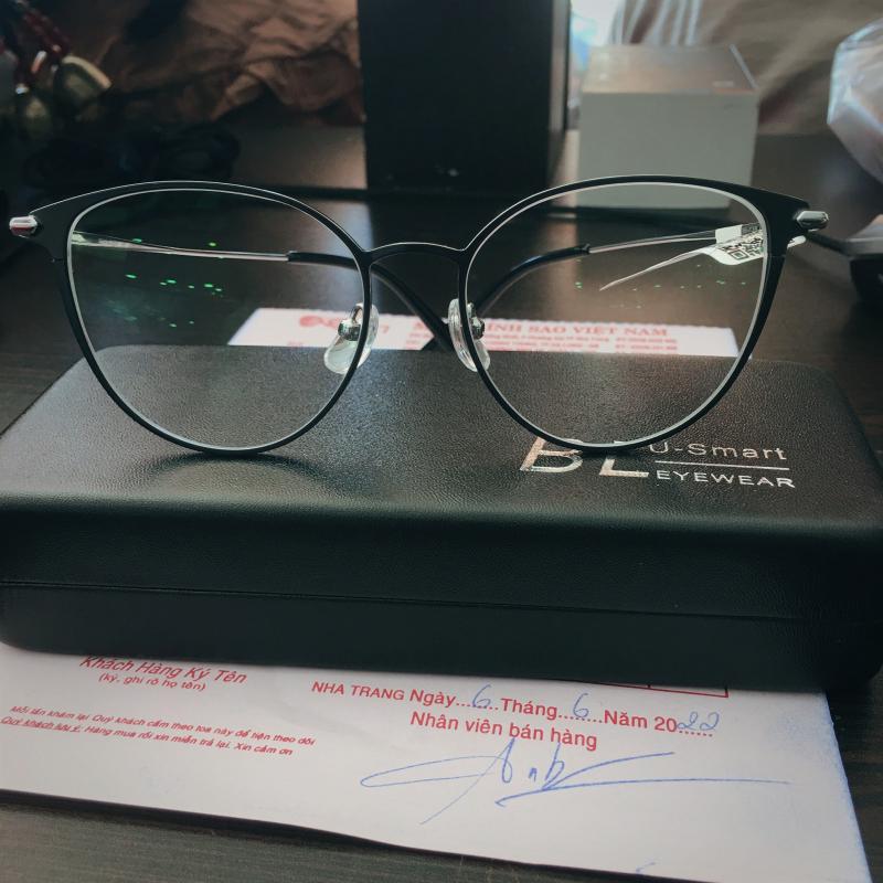 Vinastar Optical