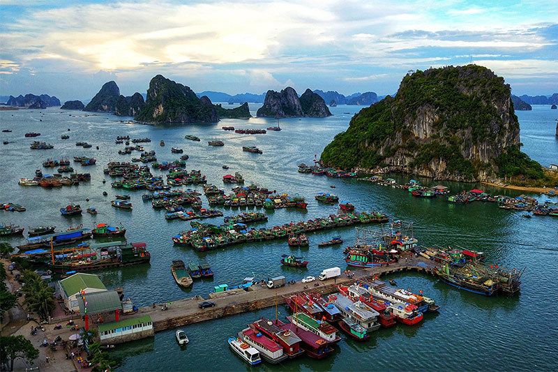 Vịnh Hạ Long – Quảng Ninh