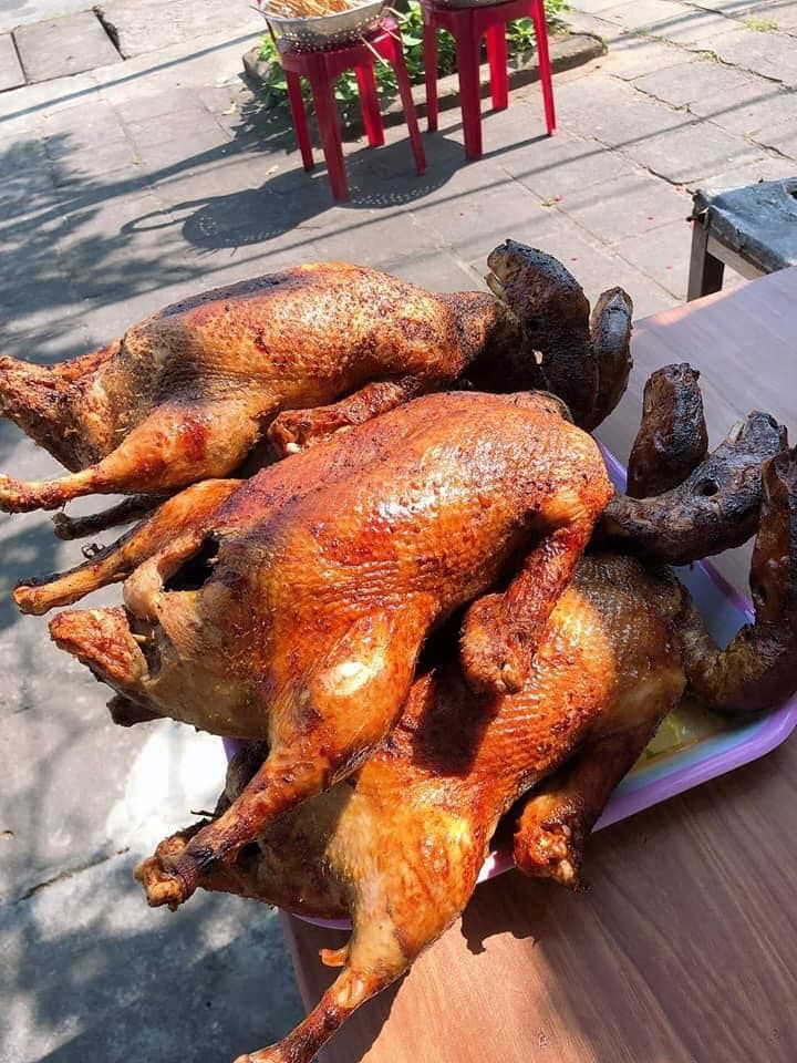 Vịt quay Vân Đình Cu Việt