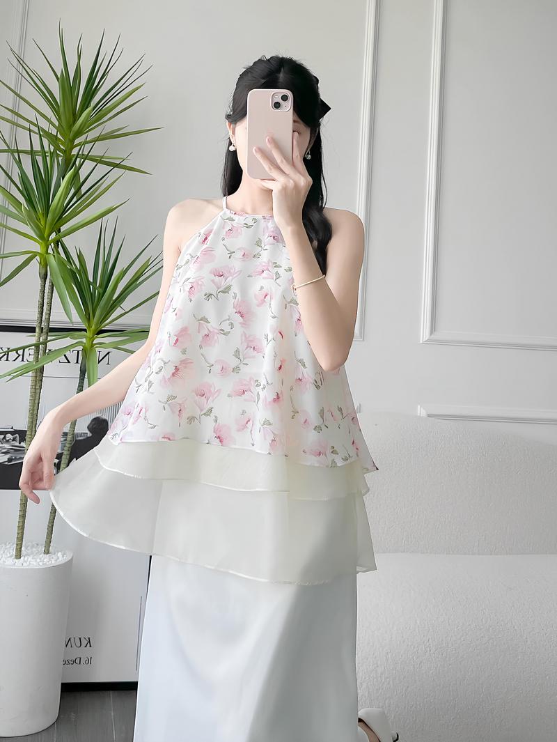 Áo cổ yếm xếp tầng hoa lớn dáng xèo babydoll