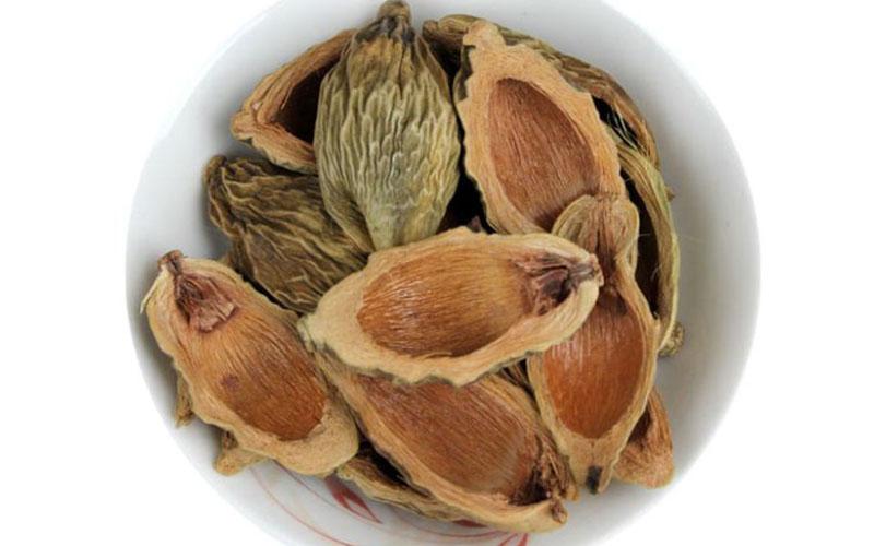 Vỏ cau khô