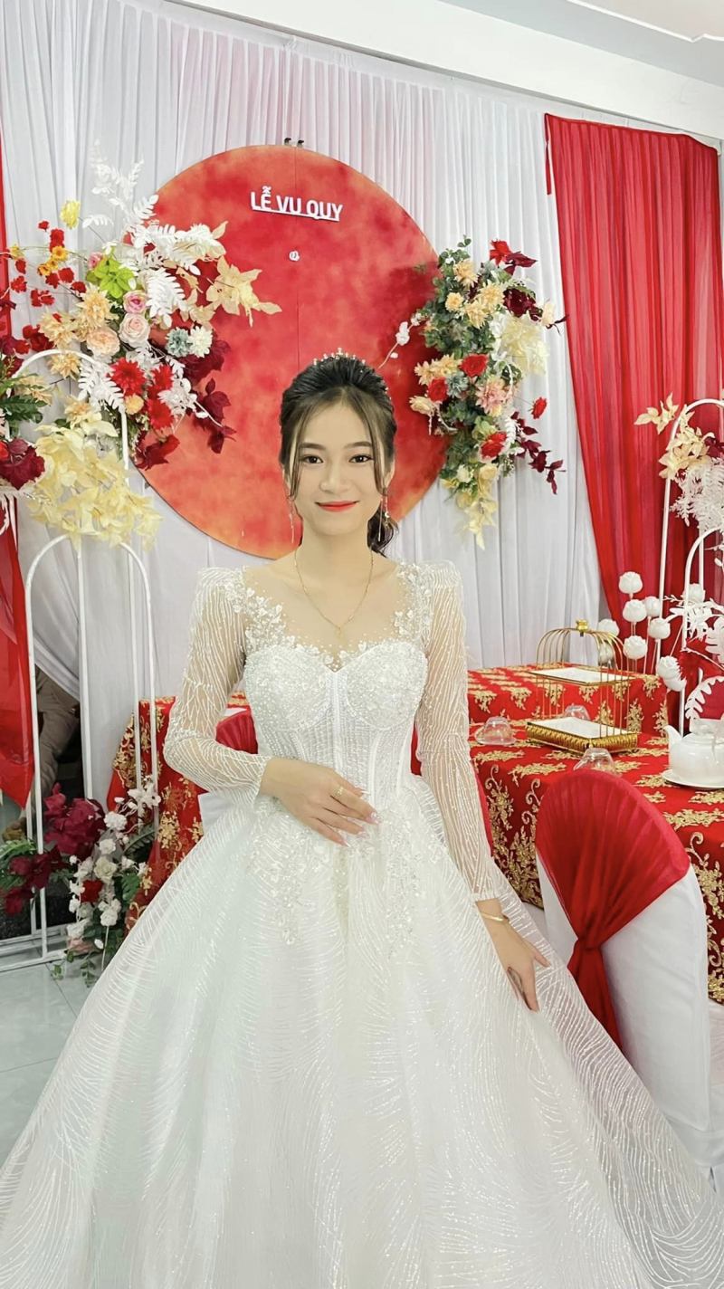 Võ Hạnh Make Up (Áo Cưới Ngọc Vinh)
