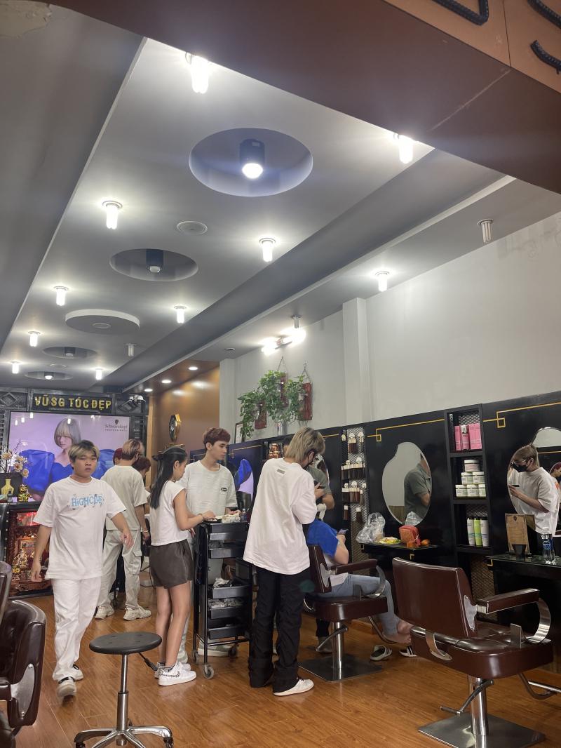 Vũ SG Hair Salon